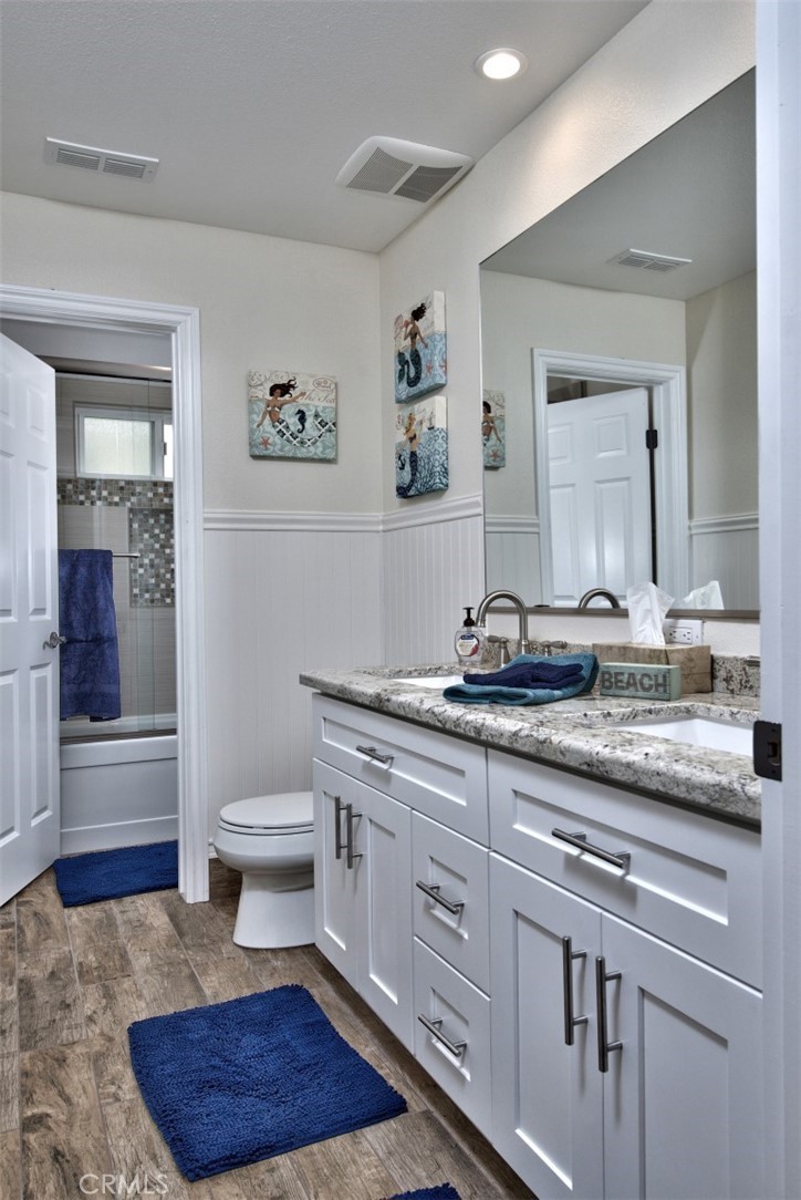 1509 E Balboa Boulevard A Property Photo 21