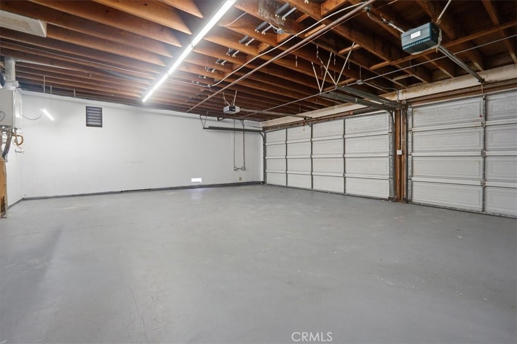 25045 Castlewood Property Photo 29