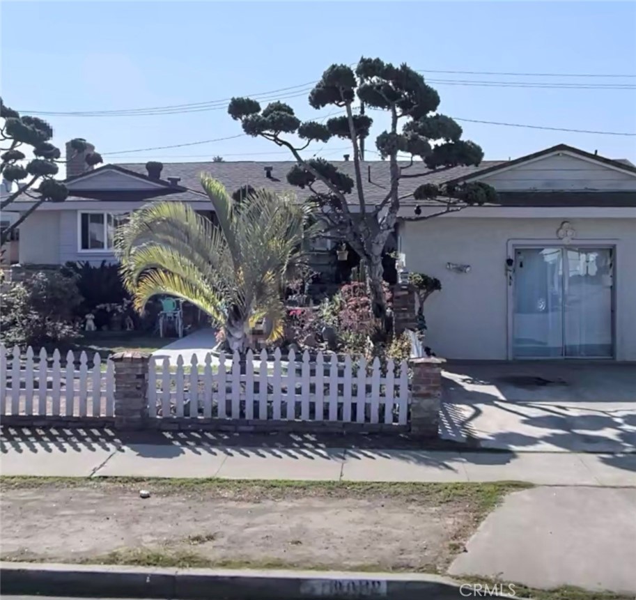 8842 Anthony Property Photo 1