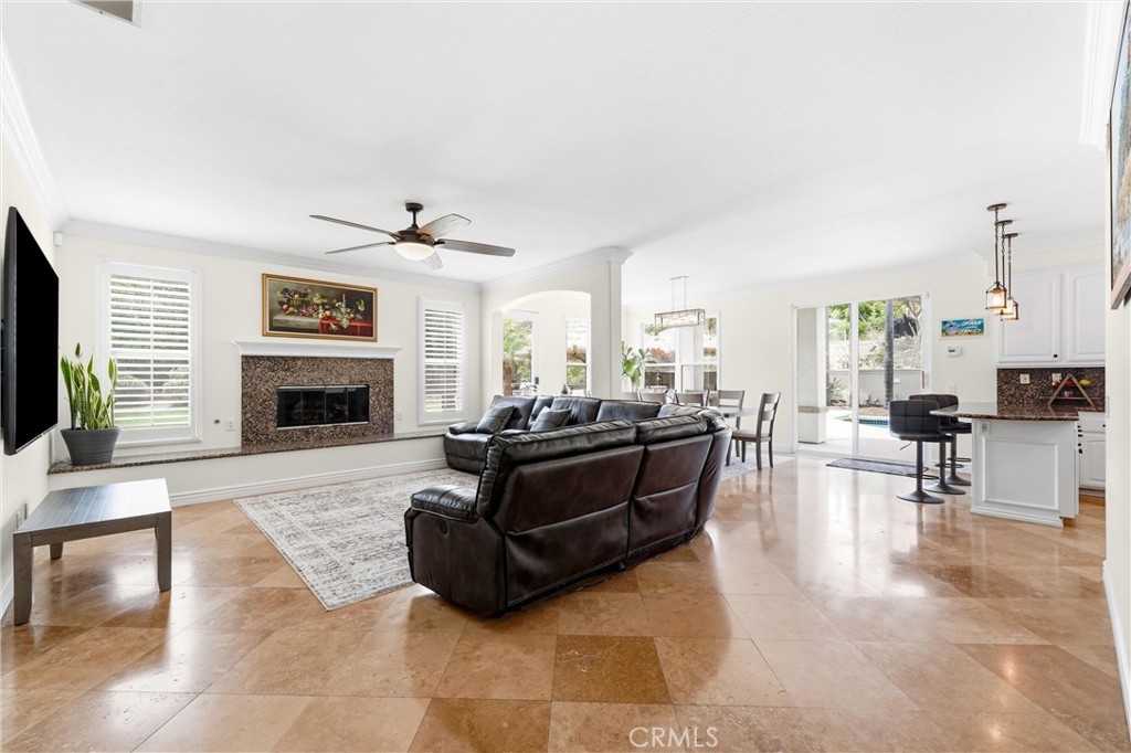 2477 Saffron Glen Property Photo 13
