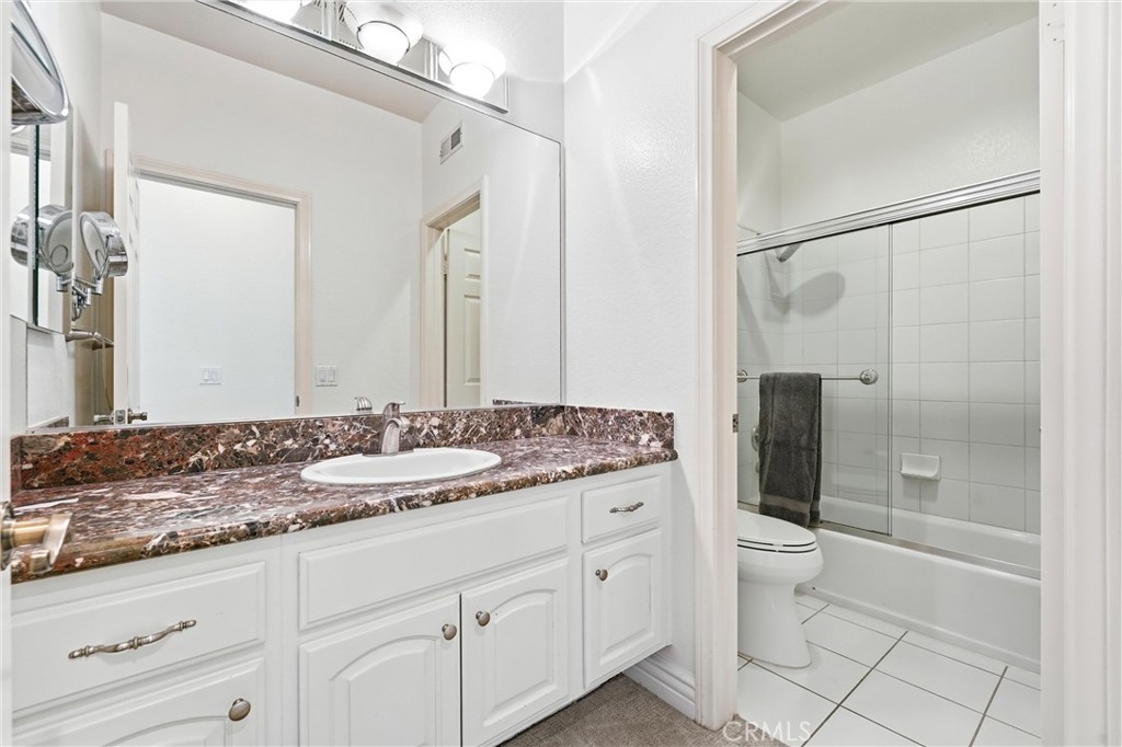 2477 Saffron Glen Property Photo 44