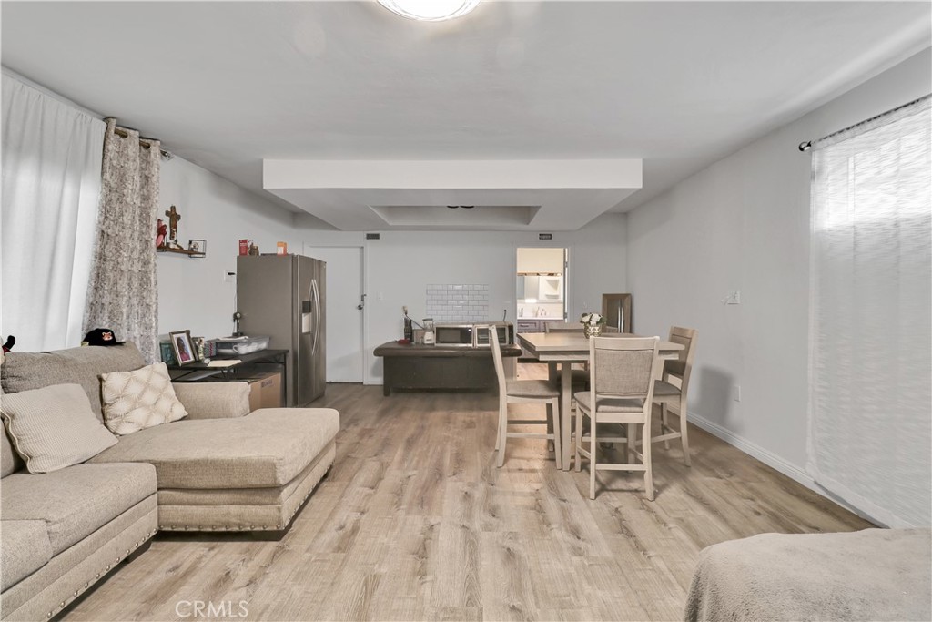 2550 W Rowland Avenue Property Photo 24