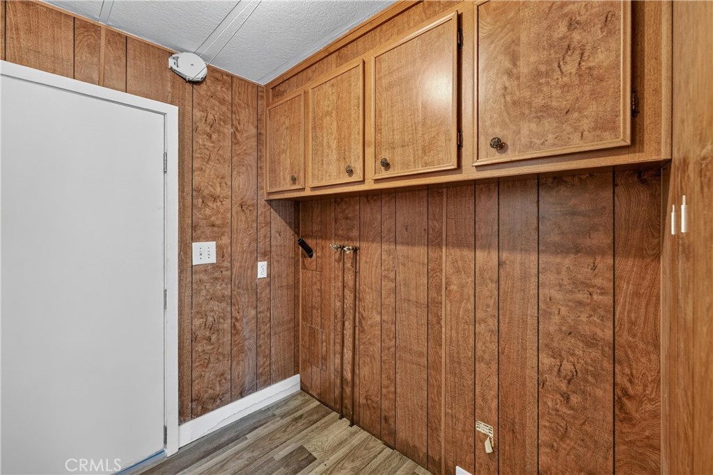 9080 Bloomfield 84 Property Photo 22
