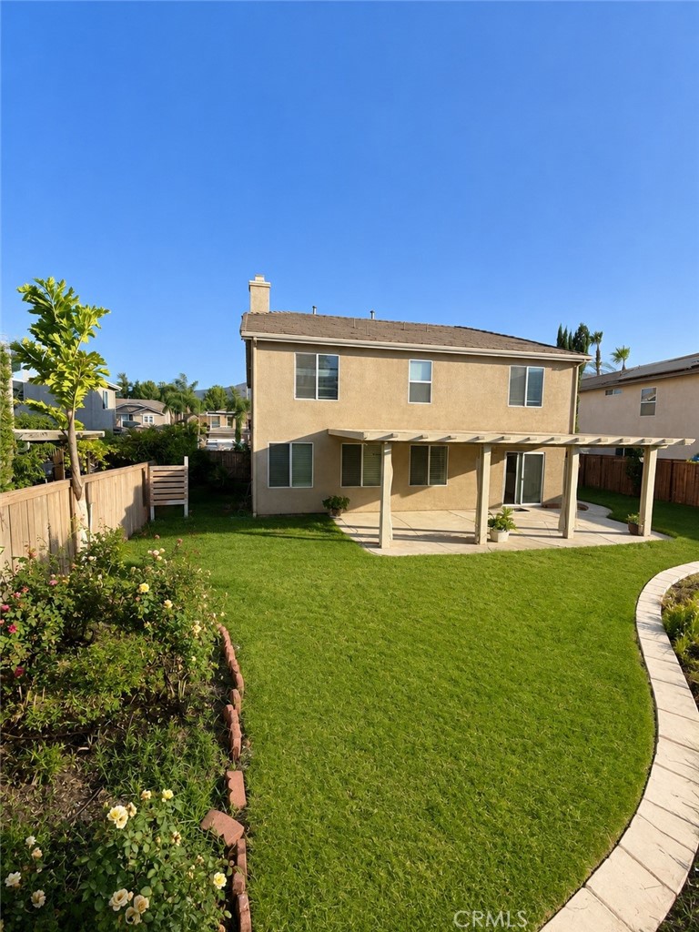 10312 Whitecrown Property Photo 2