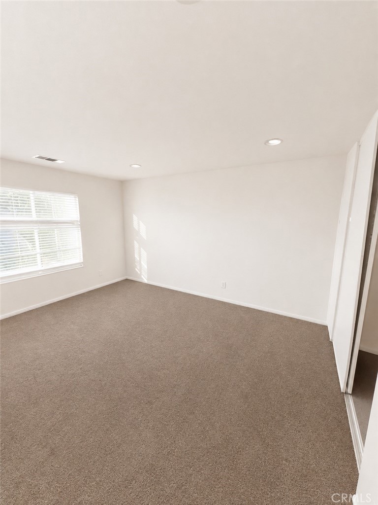 10312 Whitecrown Property Photo 4