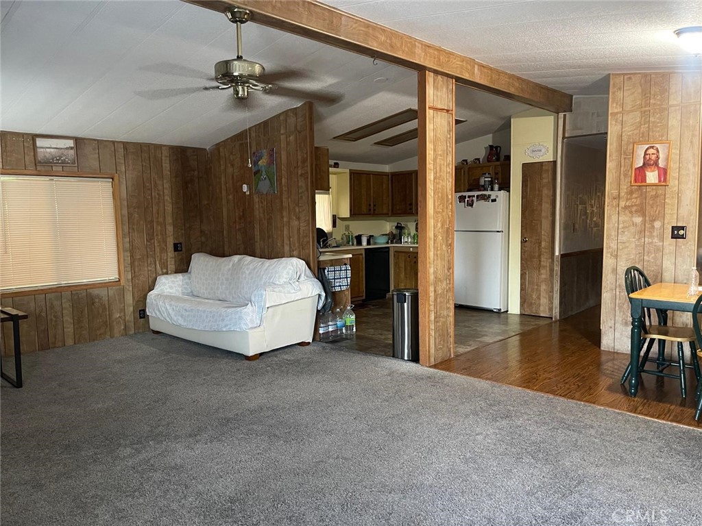 26205 Frazier Property Photo 3