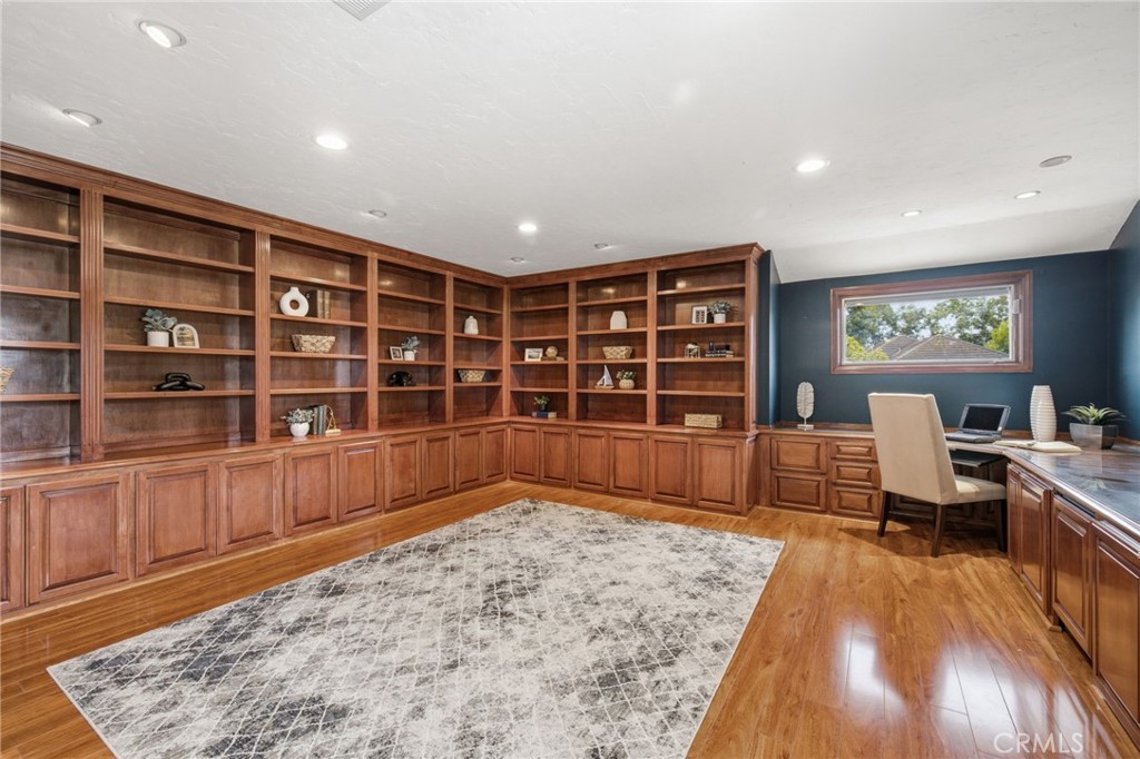 24901 Danafir Property Photo 23