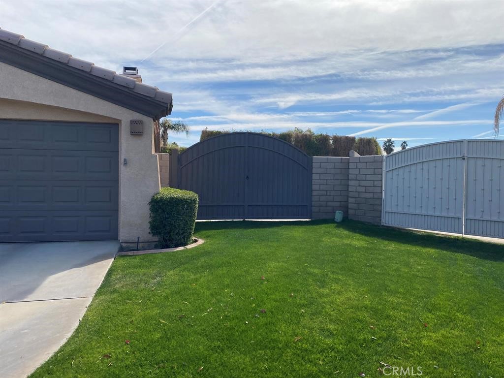 82400 Cantor Circle Property Photo 4