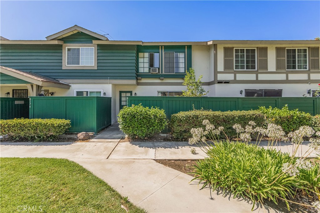 8170 Glengarry Property Photo 8
