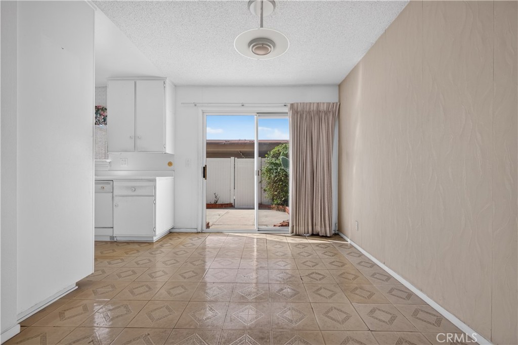 8170 Glengarry Property Photo 14