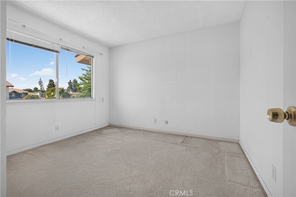 8170 Glengarry Property Photo 34