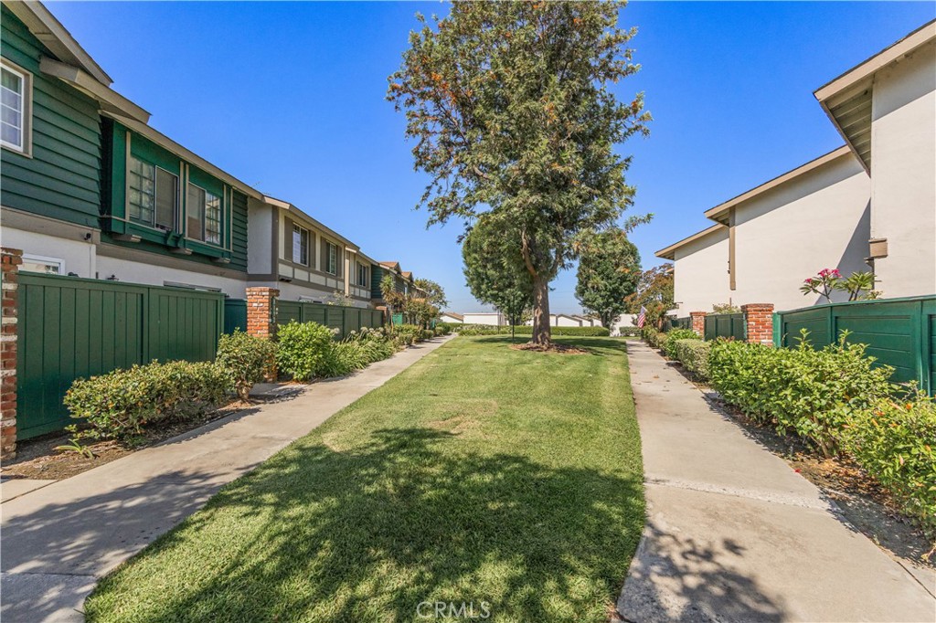 8170 Glengarry Property Photo 43