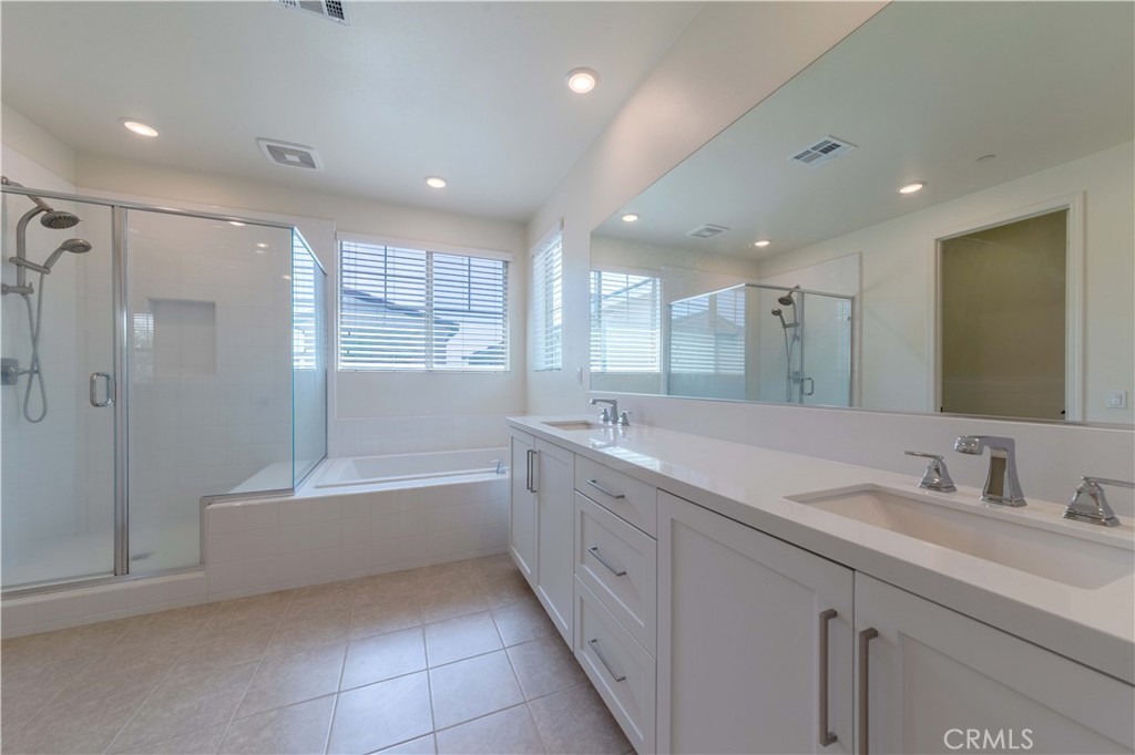 11850 Harvest Property Photo 24