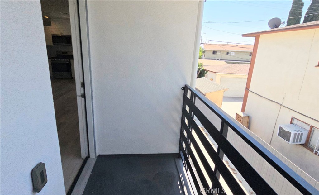 10824 Long Beach Blvd Property Photo 21
