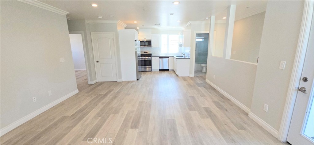 10824 Long Beach Blvd Property Photo 24