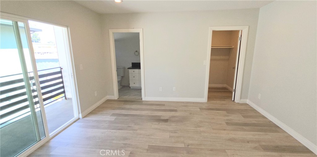 10824 Long Beach Blvd Property Photo 28
