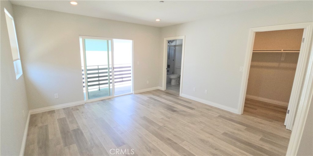 10824 Long Beach Blvd Property Photo 28