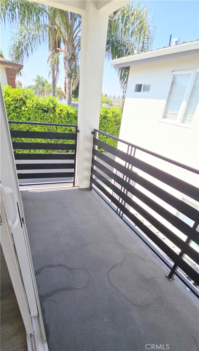10824 Long Beach Blvd Property Photo 38