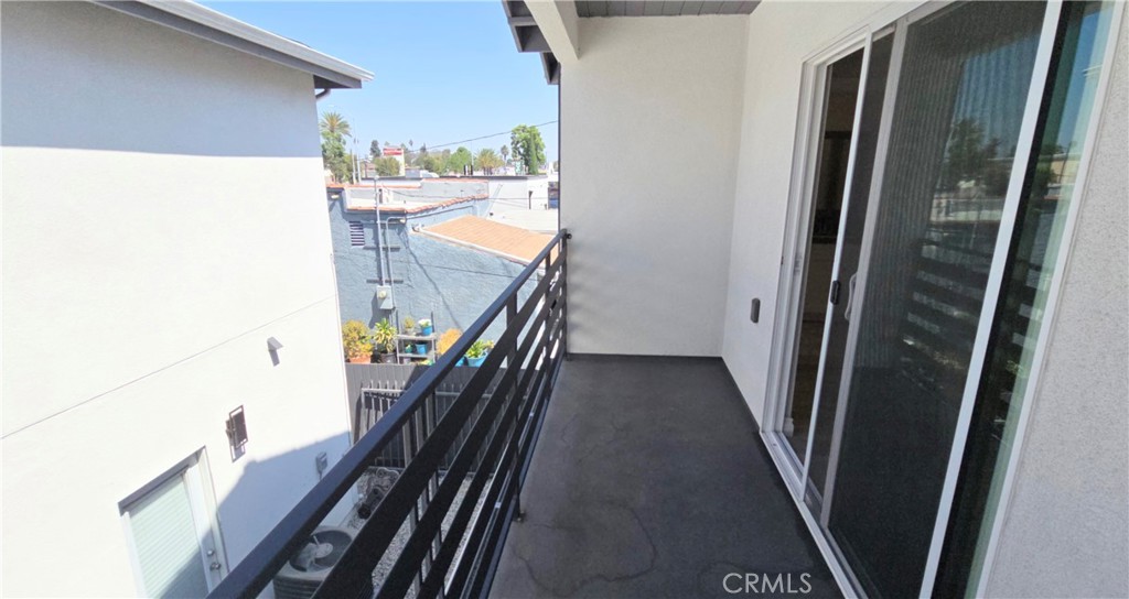 10824 Long Beach Blvd Property Photo 41
