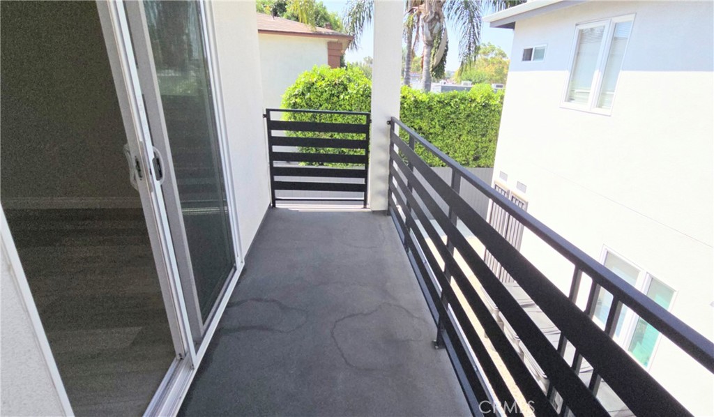 10824 Long Beach Blvd Property Photo 41