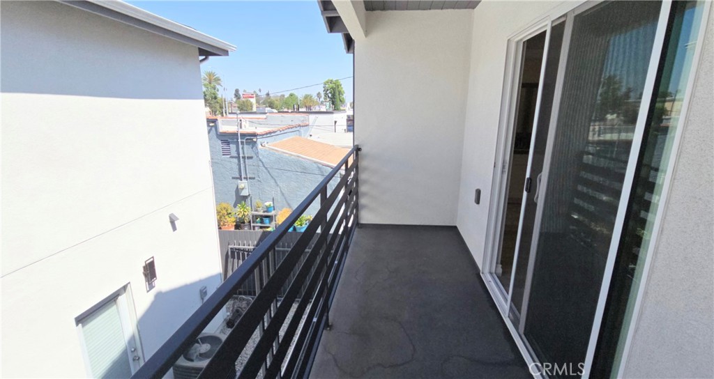 10824 Long Beach Blvd Property Photo 42