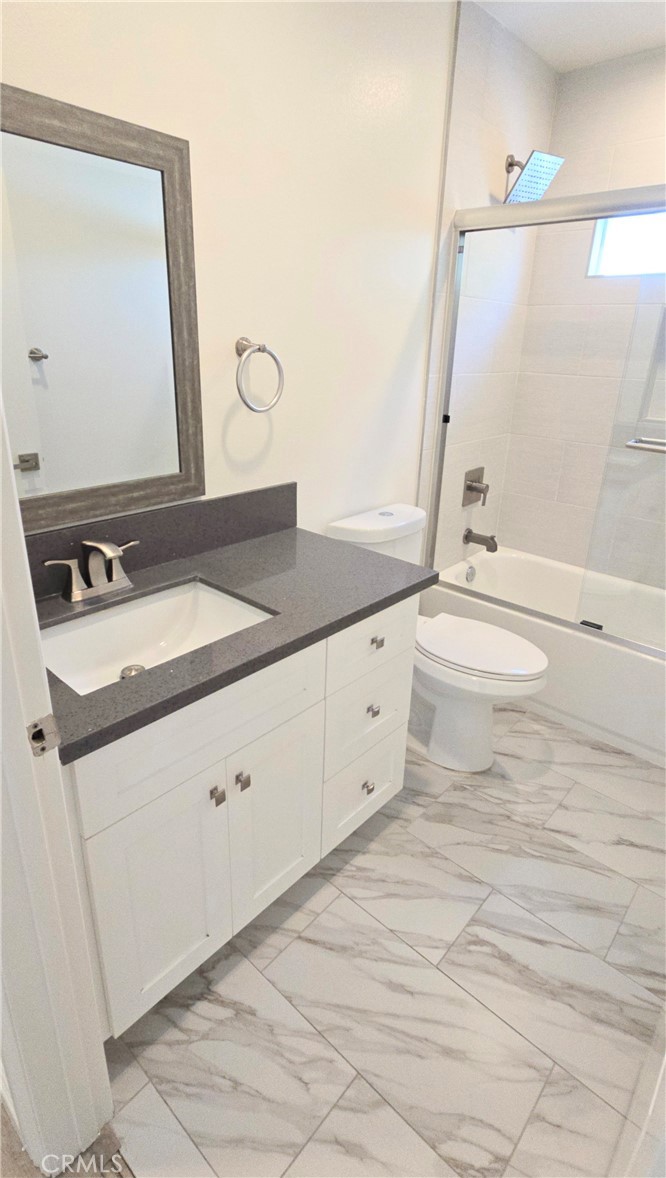 10824 Long Beach Blvd Property Photo 48