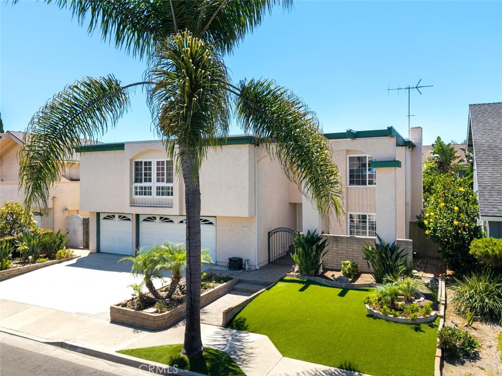 9717 Avenida Monterey Property Photo