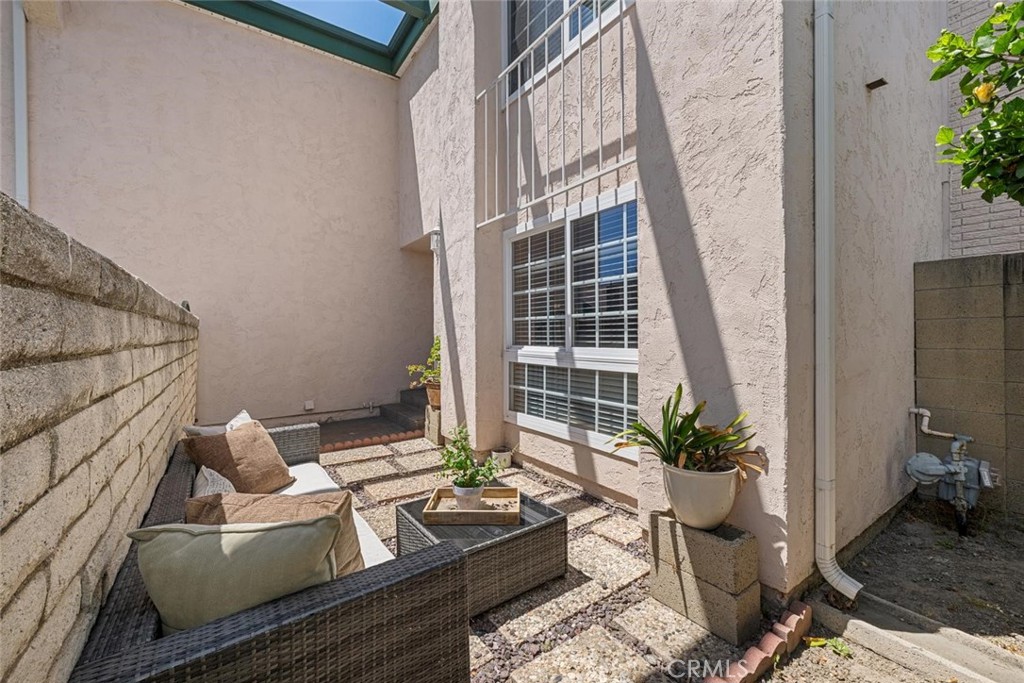 9717 Avenida Monterey Property Photo 6