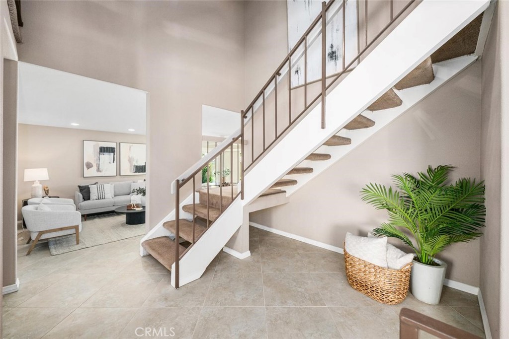 9717 Avenida Monterey Property Photo 8