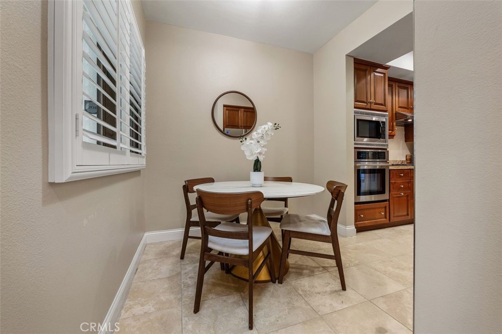 11863 Darlington 205 Property Photo 9