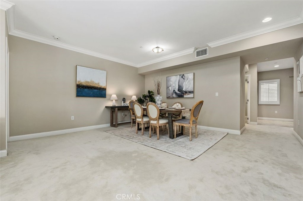 11863 Darlington 205 Property Photo 15