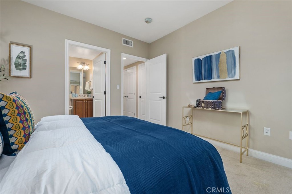 11863 Darlington 205 Property Photo 30