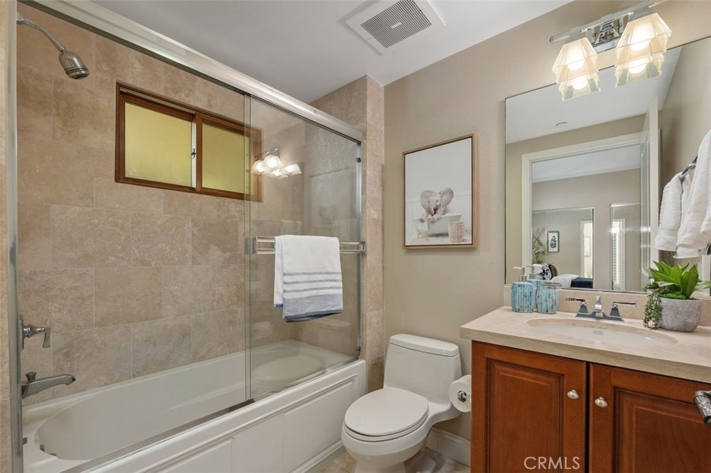11863 Darlington 205 Property Photo 32