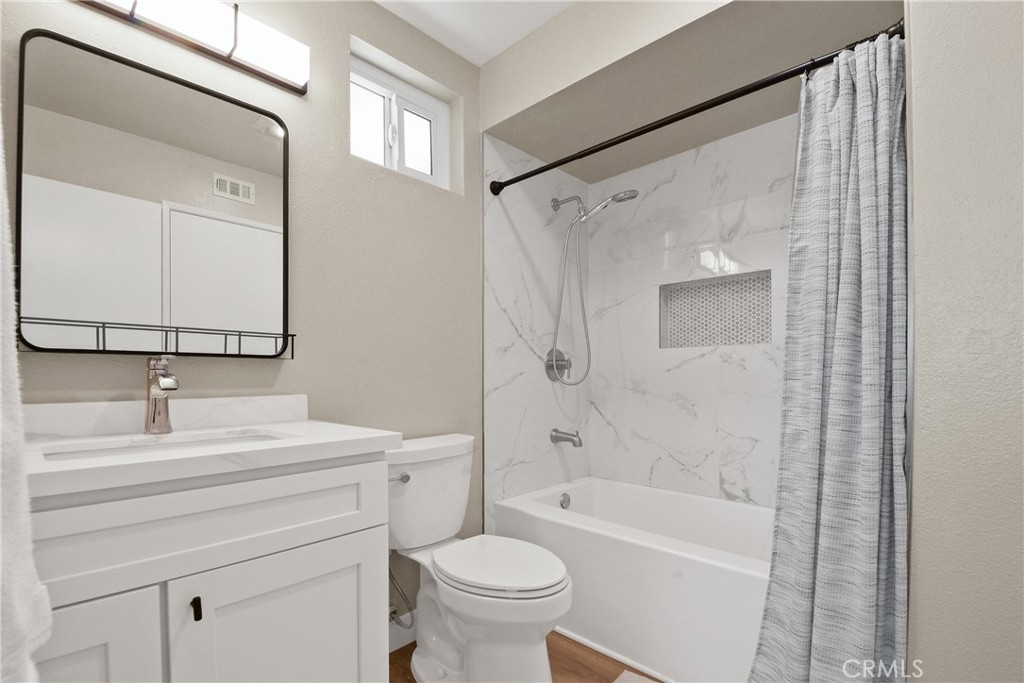 2608 Avenida Del E104 Property Photo 11