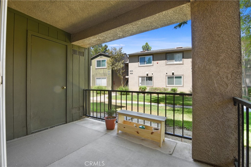 2608 Avenida Del E104 Property Photo 15