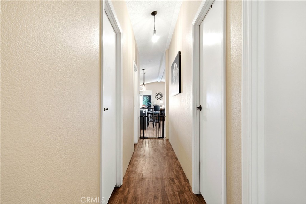 1925 E La Veta Avenue 49 Property Photo 21