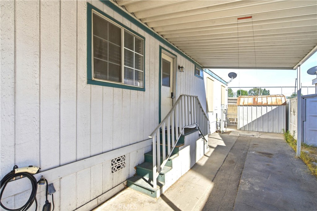1925 E La Veta Avenue 49 Property Photo 43