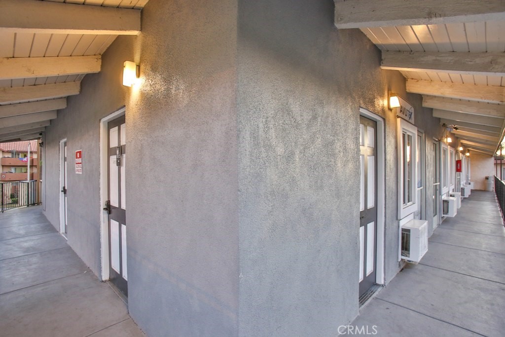 2803 W 17th Property Photo 11