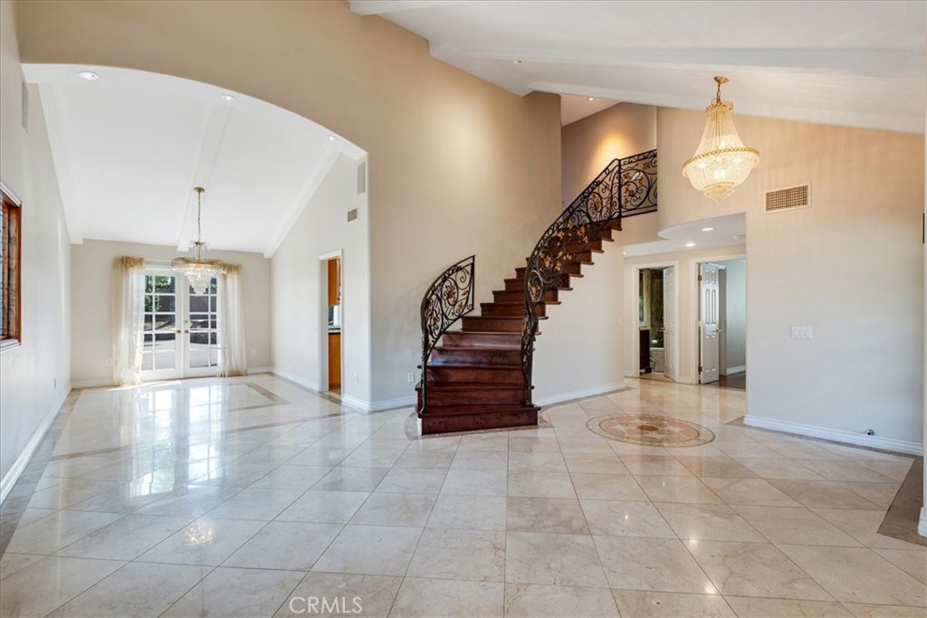 6508 E Marengo Property Photo 3