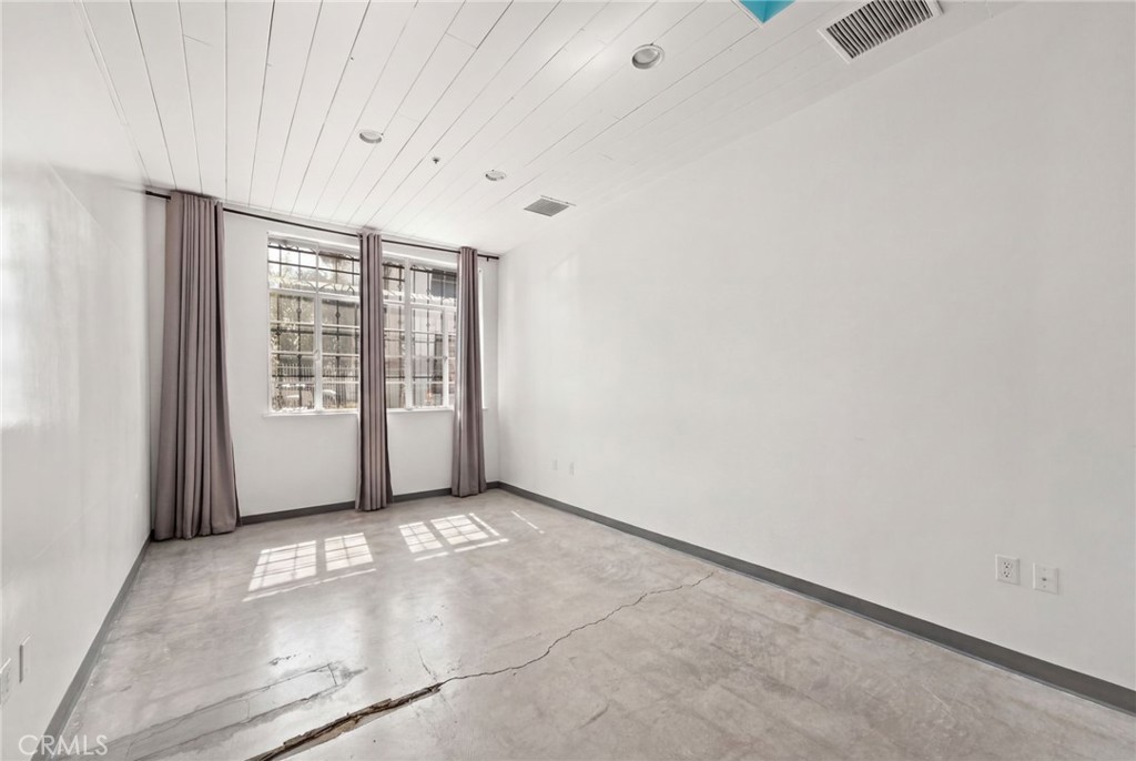 4609 Hampton Property Photo 12