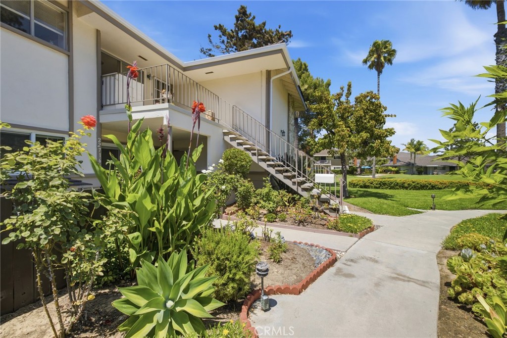 22716 Nadine Circle A Property Photo 2
