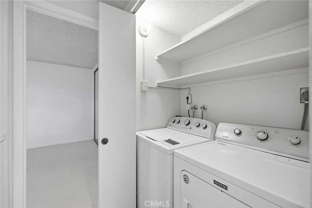 22716 Nadine Circle A Property Photo 13