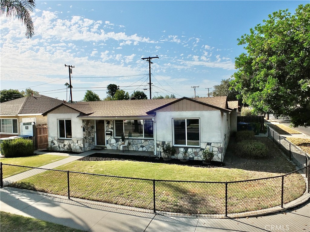 3502 E Allington Street Property Photo 1