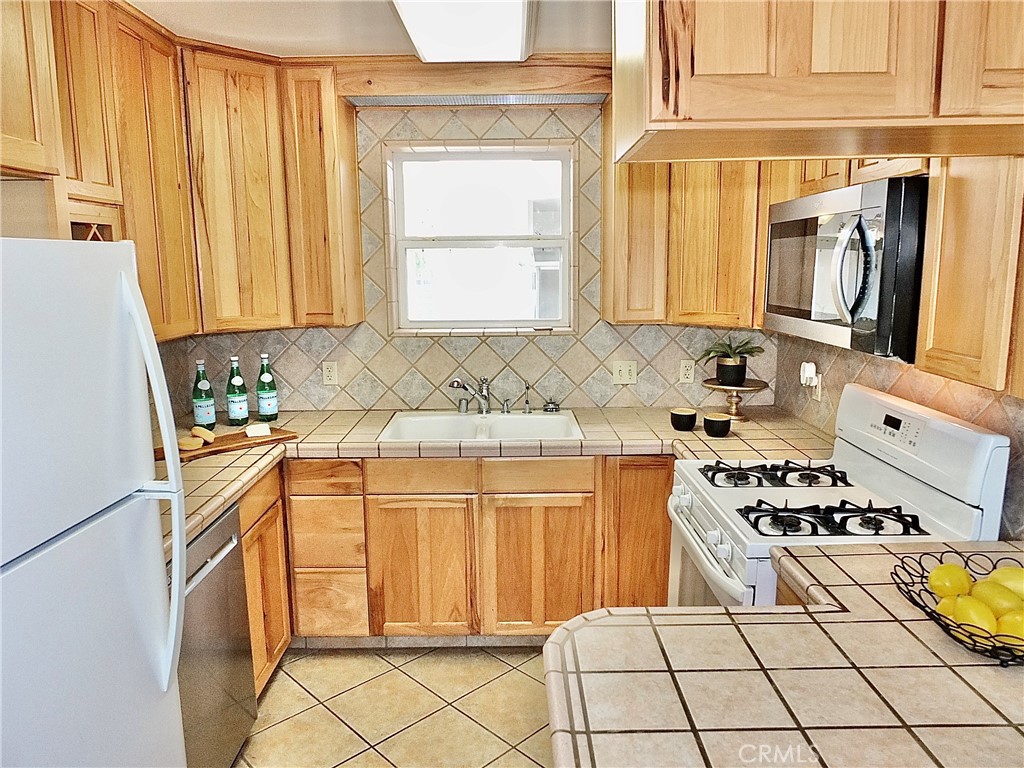3502 E Allington Street Property Photo 13