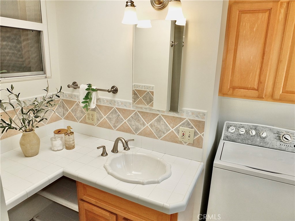 3502 E Allington Street Property Photo 35