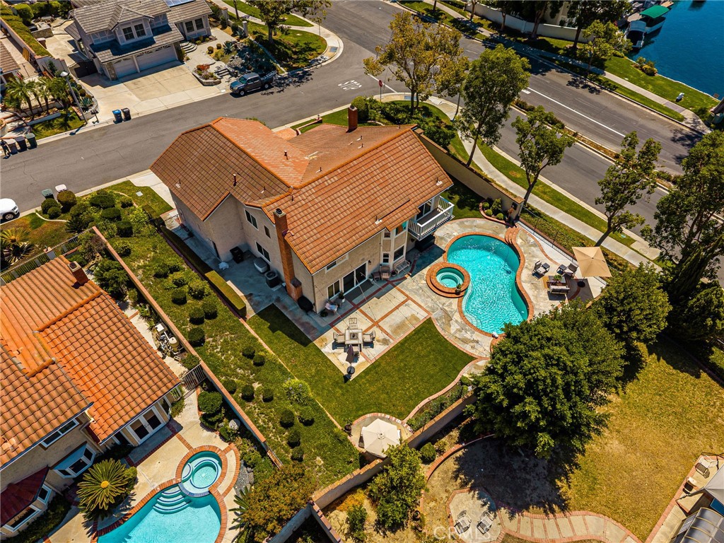 5321 Via Geraldina Property Photo 7