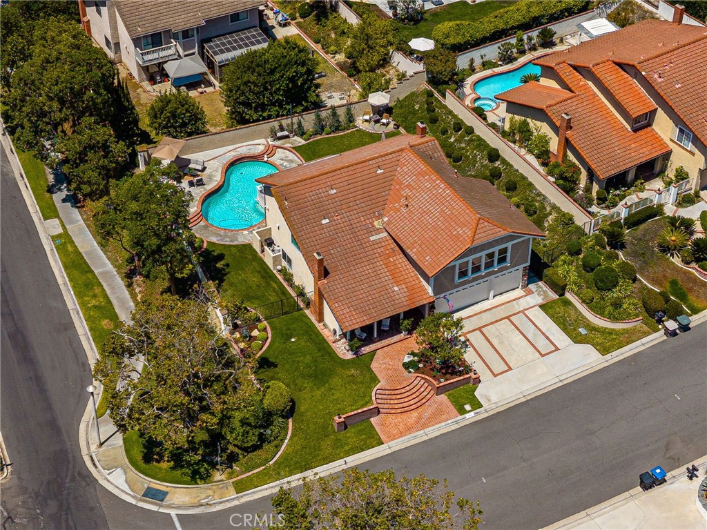 5321 Via Geraldina Property Photo 9