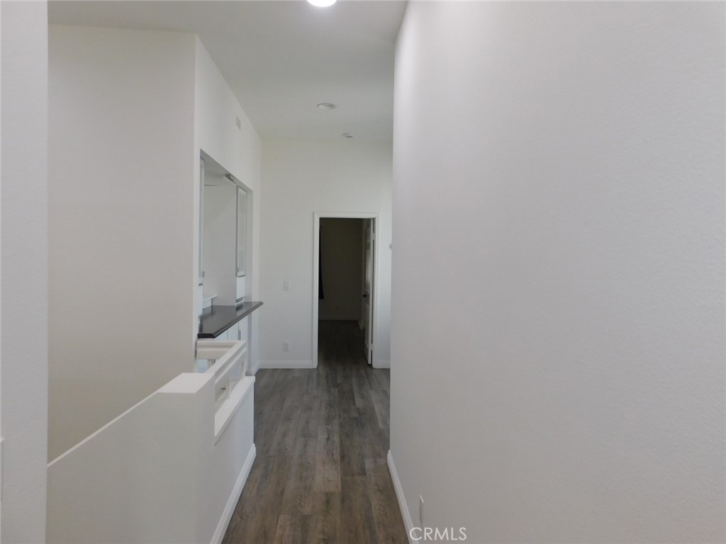 5 Lakefront Property Photo 25