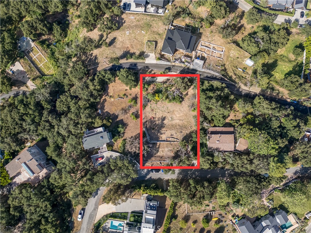 26137 Fairside Rd Property Photo 6