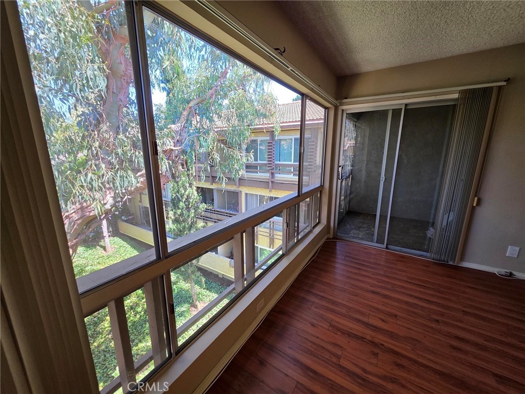 6225 Canterbury 306 Property Photo 4